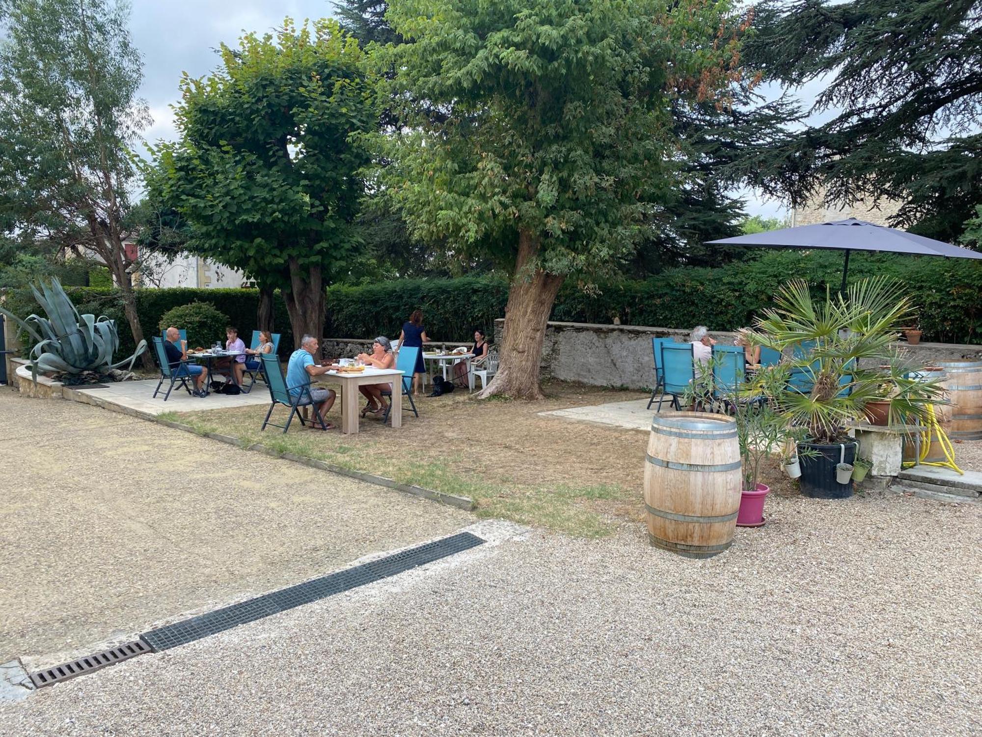 Les Deux Chênes Le Fleix Exterior foto